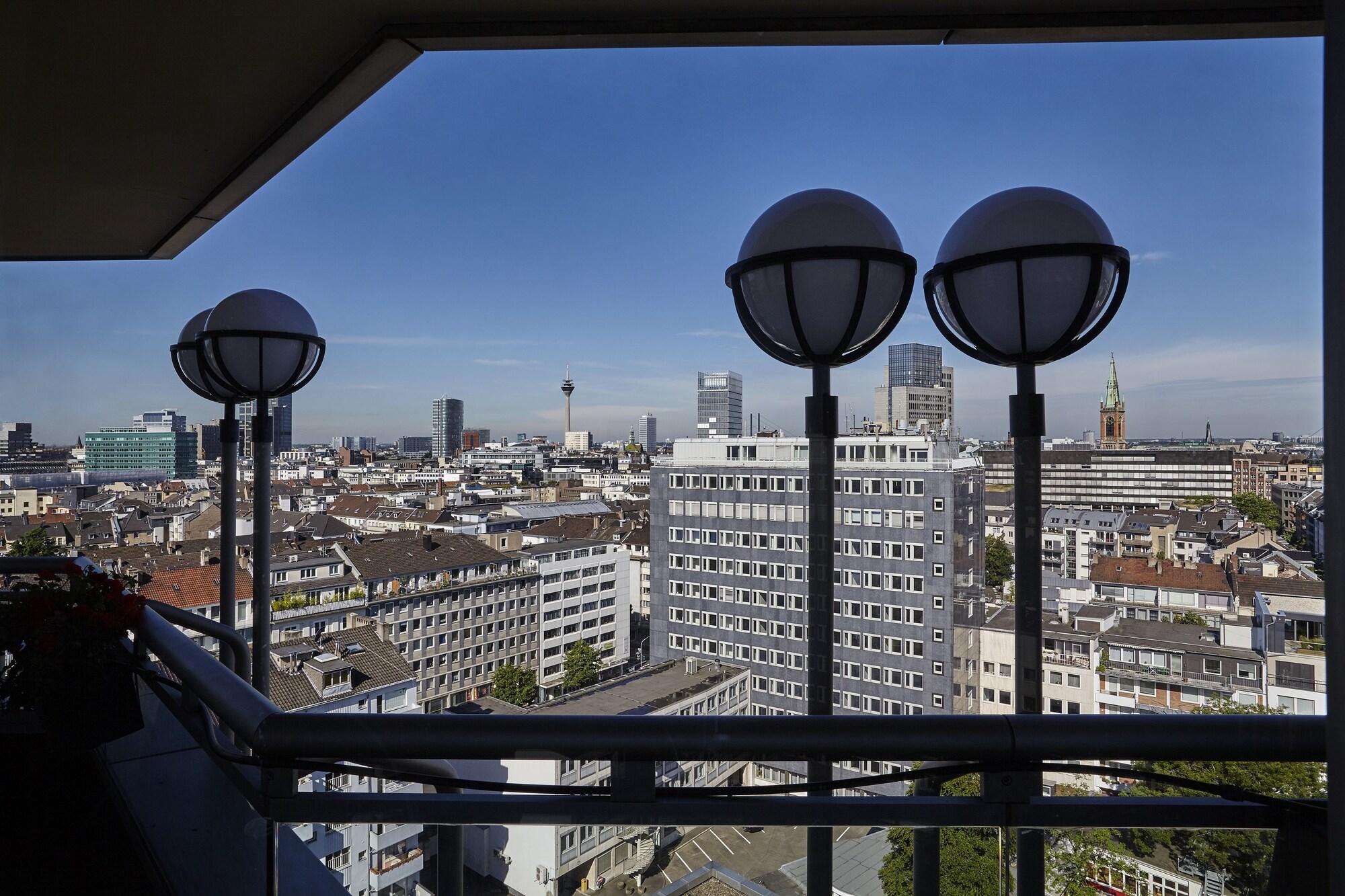 Clayton Hotel Dusseldorf City Centre Exteriér fotografie